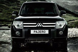 mitsubishi предлагает россиянам новую базовую версию внедорожника pajero с 3,0-литровым двигателем